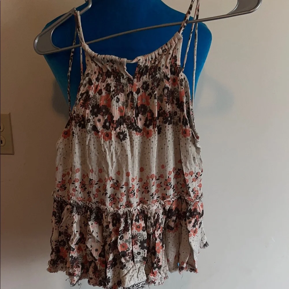 Gimmicks by BKE Multicolor Floral Camisole - Picture 2 of 5